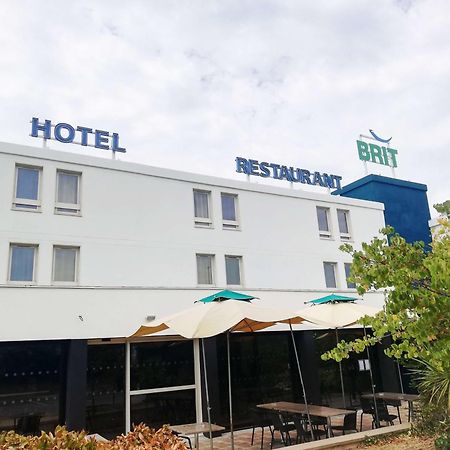 Brit Hotel Marseille Aeroport Les Pennes-Mirabeau Exterior foto